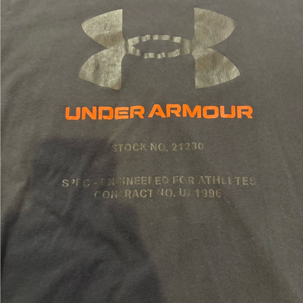 Bundle New- 3shirts- 3-name brands- selling all in one bundle, 
Large - Picture 3 of 10